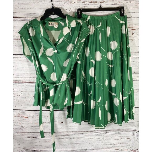 Vintage Marty Gutmacher Pleated Skirt & Blouse Set Size 10 Green White Mod 60’s - Picture 1 of 15